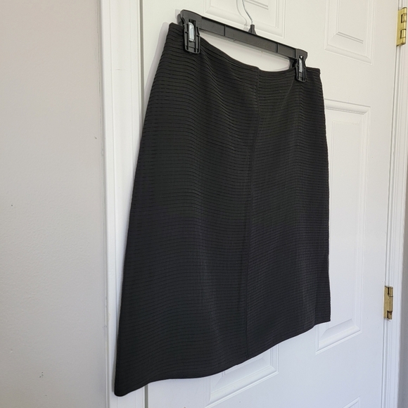 Max Studio Special Edition 100% Silk Black Lined Skirt Classic Neutral Small - Picture 2 of 9